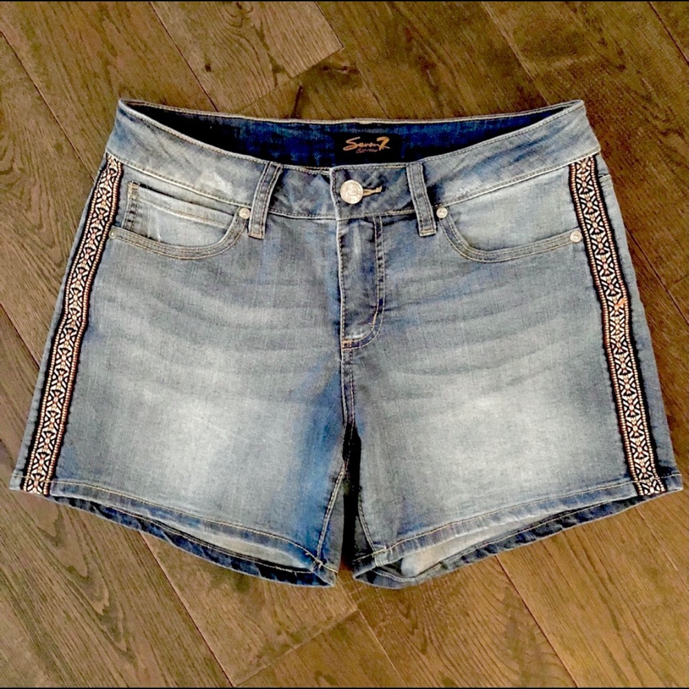 Embroidered Jean Shorts - 10